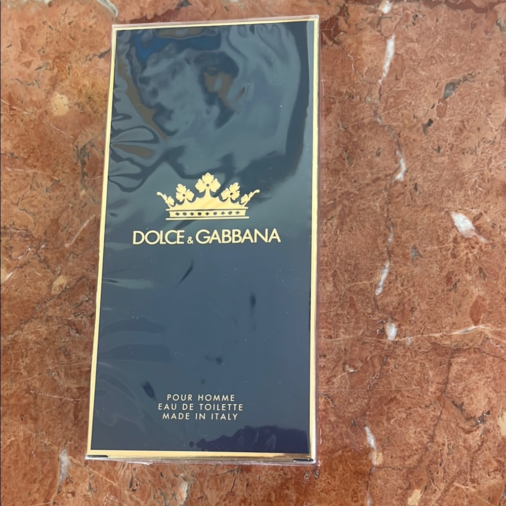 Dolce & Gabbana Pour Homme in Navy and Gold